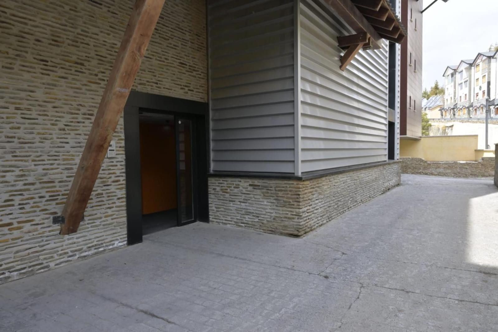 סיירה נבדה Estudio Infinity Con Parking מראה חיצוני תמונה